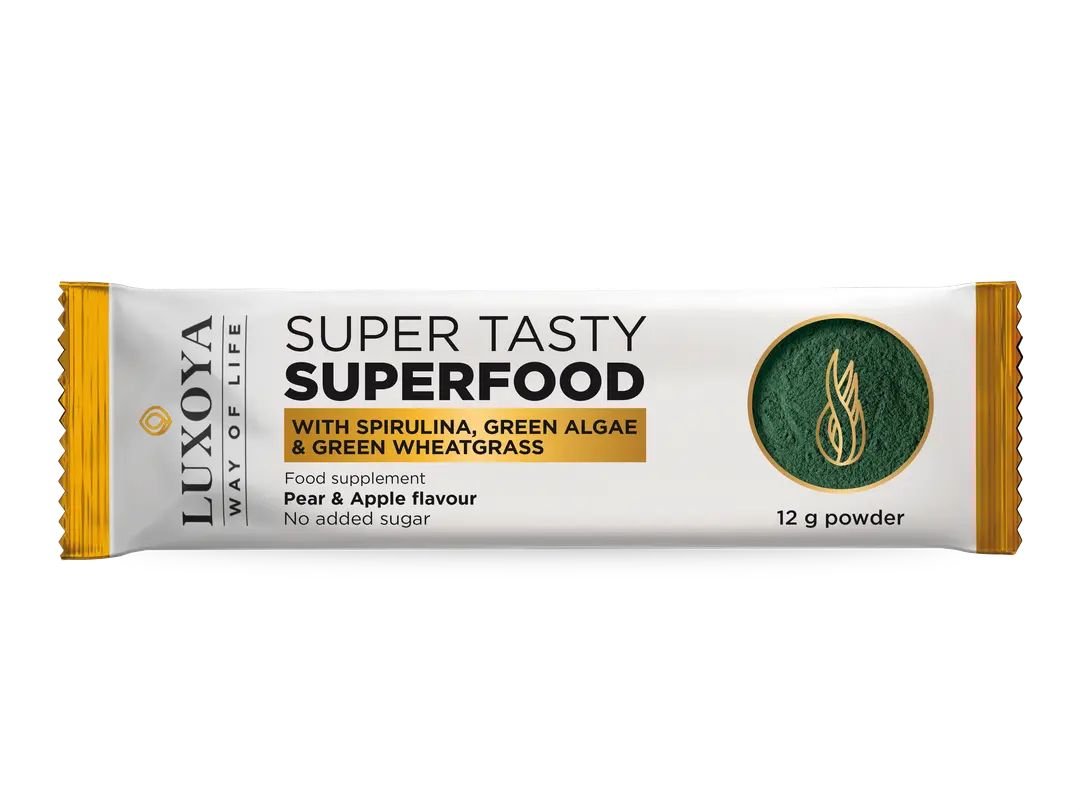 LUXOYA SUPER TASTY SUPERPOTRAVINY - SPIRULINA S PRÍCHUŤOU HRUŠKA-JABLKO, ZELENÉ RIASY A ZELENÁ PŠENIČNÁ TRÁVA PRÁŠKOVÝ DOPLNOK STRAVY 12 g